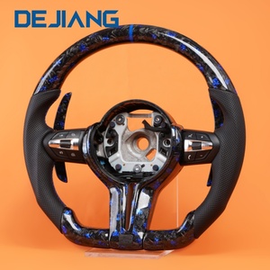 Volant de voiture en fibre de carbone forgée de haute qualité, <span class=keywords><strong>prix</strong></span> d'usine, pour <span class=keywords><strong>BMW</strong></span> F01 F15 F20 F22 F25 F31 F30 F12 F16 F21 F40 F52 - Product Image 2