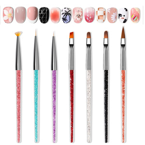 Kit professionnel de 7 pinceaux pour nail art, avec stylo de précision et pinceau plat pour détails, manche en cristal, en plastique - Product Image 3