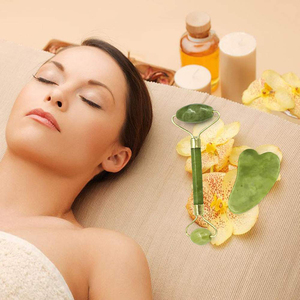 personnalisé naturel du visage massage rouleau de <span class=keywords><strong>jade</strong></span> <span class=keywords><strong>gua</strong></span> <span class=keywords><strong>sha</strong></span> ensemble rouleau de beauté pour <span class=keywords><strong>le</strong></span> visage outils de massage - Product Image 6