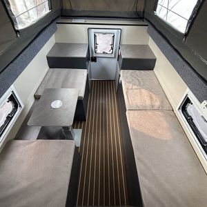Camioneta Ford con Cama Deslizable |   Camper para Camioneta Económico, Ideal para Aventuras al Aire Libre y Campamentos |   Otros Camiones - Product Image 5