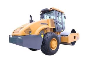 Rodillo Vibratorio de Un Solo Tambor XS143 de 14 Toneladas Nuevo con Motor Importado y Fuerza de Excitación de 45KN, Precio Económico en Oferta - Product Image 3