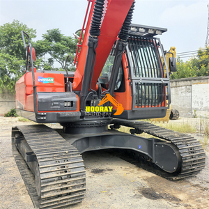Excavatrice sur chenilles d'occasion Doosan DX225LC de 22 tonnes, modèle DX225 DH225, pour travaux de carrière et construction - Product Image 3