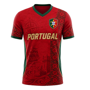 Maglietta Sportiva Portogallo con Stampa Navigazione Storica, T-shirt Verde con Scollo a V con Testo Dorato PORTOGALLO e Stemma Ufficiale - Product Image 1