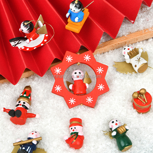 Handmade Small Wooden Pendant for <b>Christmas</b> Tree Decoration and Children's Birthday Gift <b>Box</b>-Factory Wholesale - Product Image 4