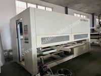 Shoot Brand CNC Machine de pulvérisation à 5 axes pour porte avec double table de travail, SHPD2500C