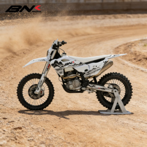 Moto tout-terrain électrique de course 300cc édition <span class=keywords><strong>Trail</strong></span> avec moteur brushless refroidi par eau pour la course sur piste et autres - Product Image 1