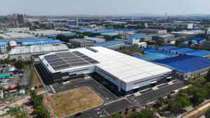 Các Nhà Sản Xuất Đúc Sẵn Xây Dựng Kết Cấu Thép Không Gian Khung Sử Dụng Kho Hội Thảo Các Tòa Nhà CE ISO Cwb Chứng Nhận - Product Image 3