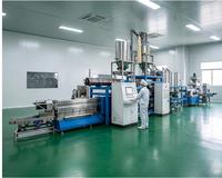 Usine de fabrication d'aliments pour poissons, extrudeuse de nourriture flottante à double vis SLG95, ligne de production automatique 1-2TPH, conception personnalisée