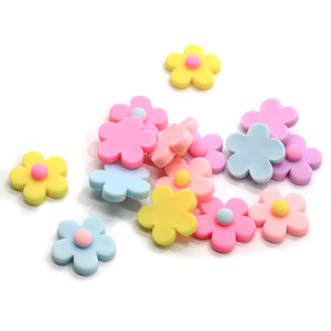 Nuovo Set Fai-da-Te di 100 Mini Fiori di <span class=keywords><strong>Margherita</strong></span> in Resina da 18MM, Pietre Piatte Decorative per Matrimoni, Artigianato e Scrapbooking - Product Image 2