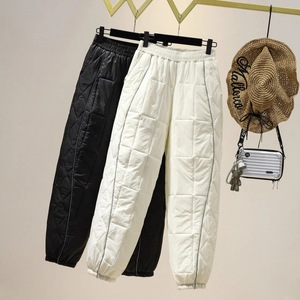 Women's Winter Lightweight Down Cotton Pants Warm Tapered Leg Lantern Pants Black White Casual Pants Micro Elasticity - Product Image 4