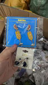 YM 1 kg Mix di Orecchini, Collane, Braccialetti, Ferma Capelli e Altra Bigiotteria Fornitore di Gioielli all'Ingrosso a Peso Perla d'Imitazione - Product Image 6