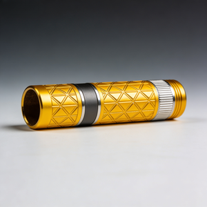 Humidor de Aluminio Portátil OEM para Cigarros con Patrón de Diamantes para Retención de Humedad, Ideal para Viajes - Product Image 1