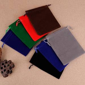 Pochette en <span class=keywords><strong>velours</strong></span> économique avec cordon de serrage, sac d'emballage en tissu doux, vente en gros à bas prix - Product Image 6