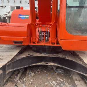 Excavatrice sur chenilles Doosan Dx150 de 15 tonnes, modèle 2021, avec moteur et boîte de vitesses importés, pompe à roulement PLC, peinture d'origine, en vente - Product Image 6