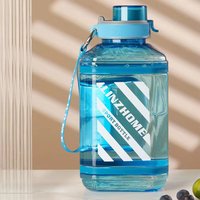 Bouteille d'eau en plastique Tritan transparente écologique personnalisée de 1,8 l sans BPA avec corde de transport