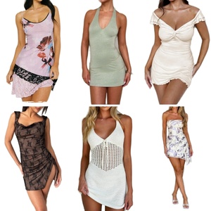 Robe d'été moulante à bretelles et col mandarin imprimé plage pour femme, collection 2026, vente chaude, en dentelle, pour soirée, expédition aléatoire en lot mixte - Product Image 1