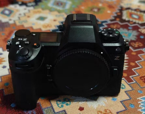 กล้องดิจิตอล <span class=keywords><strong>Z6</strong></span> Mark <span class=keywords><strong>III</strong></span> 6K/4K ความละเอียด 24MP ใช้เซ็นเซอร์ CMOS แบบ Full Frame บางส่วนซ้อนกัน รุ่น <span class=keywords><strong>Z6</strong></span> <span class=keywords><strong>III</strong></span> - Product Image 1