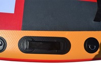 Planche de paddle gonflable de sauvetage haute visibilité orange-rouge avec kit SUP, pagaie, pompe, aileron, leash et sac