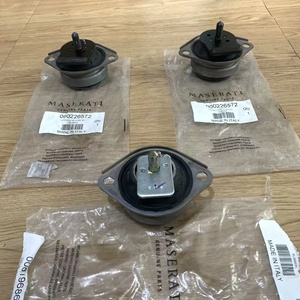 OEM 226572 196865 Coussinet <span class=keywords><strong>de</strong></span> support <span class=keywords><strong>de</strong></span> moteur <span class=keywords><strong>de</strong></span> haute qualité, support en caoutchouc <span class=keywords><strong>de</strong></span> boîte <span class=keywords><strong>de</strong></span> vitesses, amortisseur hydraulique. Convient à Maserati GT MC - Product Image 3