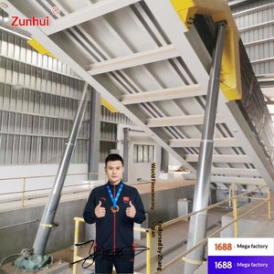 Plateforme de déchargement automatique de camions en vrac, machine de retournement de déchargement de grains de manioc amer, plaque de retournement hydraulique - Product Image 1