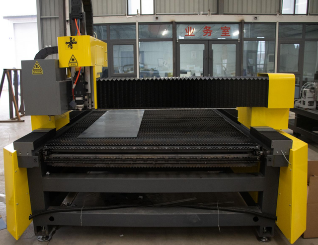 Industrial Fiber Laser Cutting Machine for Metal Sheet & Coil | Auto Loading Unloading | CNC Sheet Metal Cutter with CE