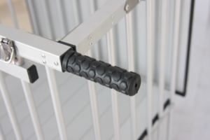 Small <span class=keywords><strong>Portable</strong></span> Dog Show <span class=keywords><strong>Trolley</strong></span> Alumínio Cage <span class=keywords><strong>Pet</strong></span> Carrier com Rodas para Gatos e Cães Animais - Product Image 3