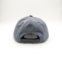 Casquette de sport unisexe non structurée à 5 panneaux en tissu Oxford Dobby à pois, avec logo personnalisé, visière plate, boucle en corde 256 et motif léopard