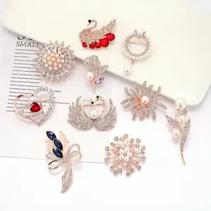 Rhinestone Crystal Flower Brooches Brooch Pins Rose Gold Wedding Bridal Party For Women Trendy Environmental Friendly Picture