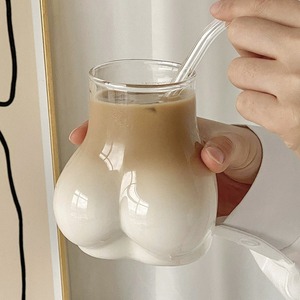 Tazza in vetro divertente e <span class=keywords><strong>sexy</strong></span> a forma di sedere per bevande calde e fredde e bibite ghiacciate - Product Image 3
