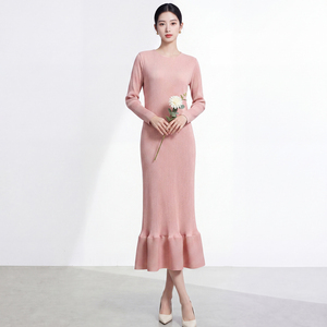 Robe longue plissée et froncée Miyake pour femme, coupe ajustée, élégante, ligne A, mi-longue, tissée 100 % polyester, antistatique, pour l'automne - Product Image 4
