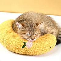 Coussin de couchage en coton pelucheux en forme de lune, motif dessin animé mignon pour animaux de compagnie (chiens et chats), petite taille, vente en gros, lavable, aucun assemblage requis