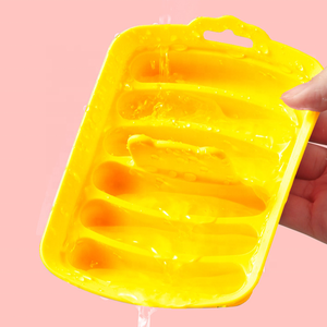 Molde de silicona antiadherente de 6 cavidades de grado alimenticio para el hogar, sin BPA, para hacer perritos calientes y salchichas caseros - Product Image 3