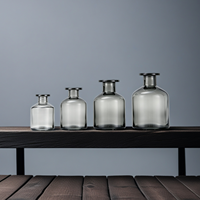 Bouteille d'aromathérapie en verre gris transparent de 150 ml, vente directe d'usine, ensemble de diffuseurs à bâtonnets haut de gamme, flacons d'emballage pour huiles essentielles