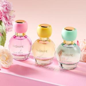Coffret cadeau de parfum de luxe pour femmes, 3 pièces, eau de toilette florale, fête des mères, anniversaire, Noël, OEM personnalisé - Product Image 2