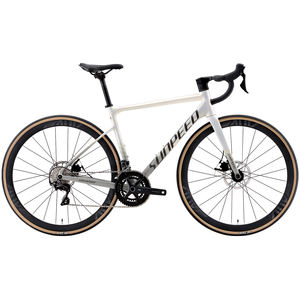 Les meilleurs vélos de route d'endurance avec 105 R7000 22 vitesses - Product Image 1