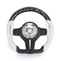 Volant en cuir blanc personnalisé avec LED en carbone pour BMW M3 M5 F30 F10 F15 F01 F20 F22 F25 F31 F32 F40