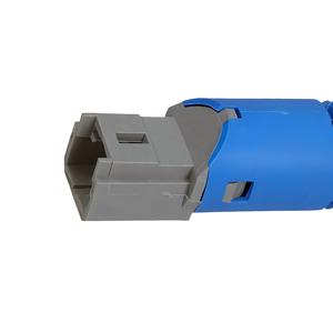 Pour Renault Clio <span class=keywords><strong>Kangoo</strong></span> Megane 253250006R 8200107352 8200168239 8200276359 Interrupteur <span class=keywords><strong>de</strong></span> feu stop - Product Image 4