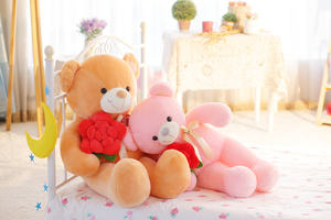 Orsacchiotto di Peluche con Rosa all'Ingrosso Miglior Regalo per San Valentino Orsacchiotto <span class=keywords><strong>che</strong></span> Abbraccia una Rosa Giocattolo di Peluche Personalizzabile in Dimensioni e Colore - Product Image 2