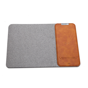 Alfombrilla <span class=keywords><strong>de</strong></span> ratón inalámbrico con <span class=keywords><strong>cargador</strong></span> rápido <span class=keywords><strong>de</strong></span> <span class=keywords><strong>10W</strong></span> <span class=keywords><strong>de</strong></span> cuero Pu <span class=keywords><strong>de</strong></span> gama alta <span class=keywords><strong>para</strong></span> <span class=keywords><strong>iPhone</strong></span> - Product Image 2