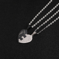 Collier patchwork pour couple Pendentif en acier inoxydable Accessoires suspendus pour hommes et femmes Accessoires de chaîne de clavicule