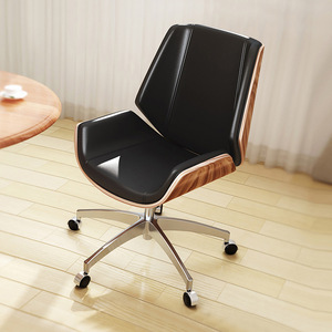 Silla de oficina ejecutiva moderna con ruedas giratorias de cuero PU de altura ajustable, superventas <span class=keywords><strong>para</strong></span> uso en conferencias e invitados - Product Image 3