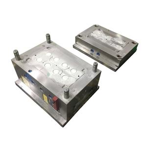 YIOT Fabricante de Moldes de Inyección de Plástico ABS de Precisión, Fabricantes de Moldes para Tapas de Enchufes, Piezas de Plástico para Enchufes - Product Image 1