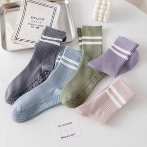 Professionelle Yogalose Anti-Rutsch-Socken Erwachsene Yogalose Großhandel Pilates Griffsocken - Product Image 1