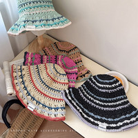 Chapeau Bob Femme en Papyrus Tressé Floral Léger Respirant Anti-UV Flatterant pour le Visage Sports de Plein Air Shopping Été