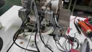 ZY987T-4 Zoyer <span class=keywords><strong>prix</strong></span> d'usine 4 fils machine à coudre surjeteuse industrielle avec dispositif différentiel haut et bas - Product Image 5