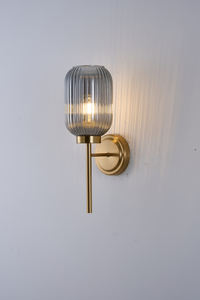 Lámpara de Mesa de Hierro Negro Tradicional E27 de Estilo Moderno, Diseño Industrial Rústico para Dormitorio de Hotel - Product Image 3