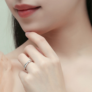 Vente en gros de bijoux de <span class=keywords><strong>mariage</strong></span> fin VVS Moissanite pour couple <span class=keywords><strong>bague</strong></span> en argent sterling plaqué 925 gravé fête des amoureux Anillos De Promesa - Product Image 4