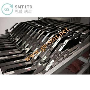 Alimentateur à ruban UIC GSM Multi Pitch 72 mm 47592902 pour machine universelle - Product Image 4