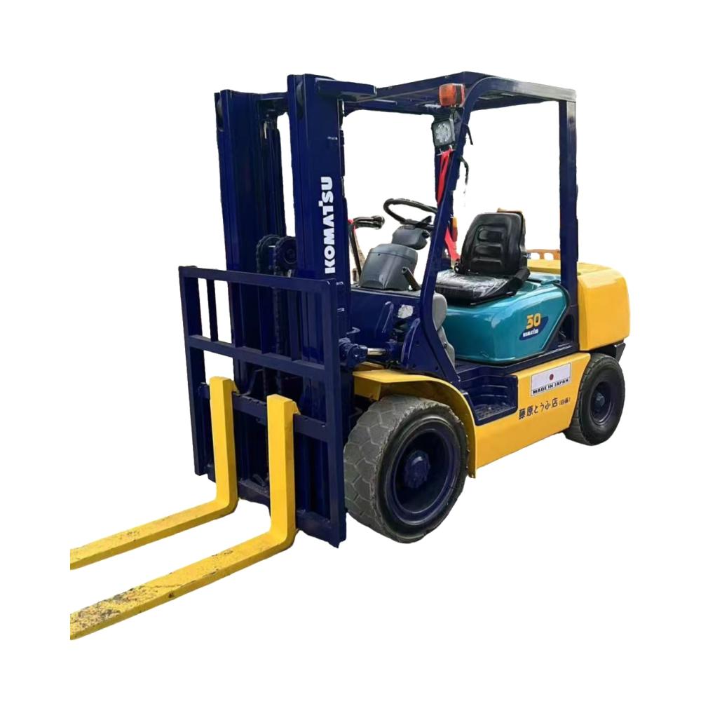 3 Ton Komatsu Forklift - Reliable Diesel Power Solutions