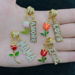 BD-L5647 Dijes de Esmalte de Alta Calidad para el Día de la Madre y Amor, con Diseño de Tulipán, Mamá/MAMA, Ángel con Circonitas y Cupcake, Joyería con Dijes AMORE - Product Image 2